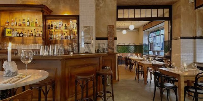 Beuster Bar Escorts in Berlin